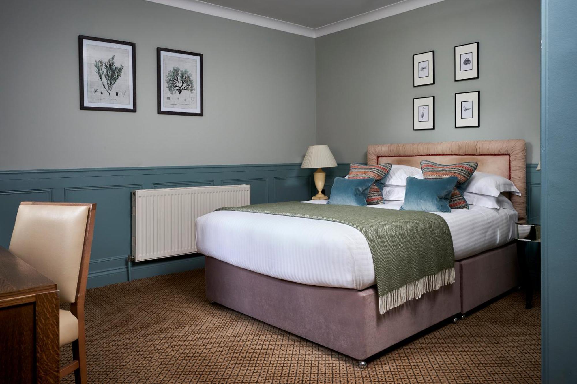 Careys Manor Hotel & Senspa Brockenhurst Pokoj fotografie